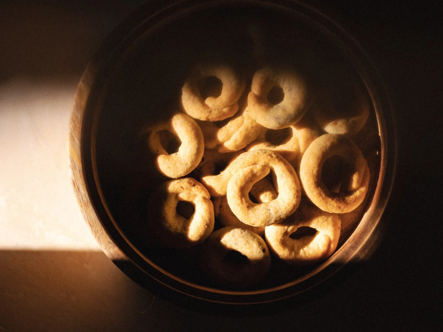 Palestinian Kaak with Ajwa Palestinian Kaak with Ajwa